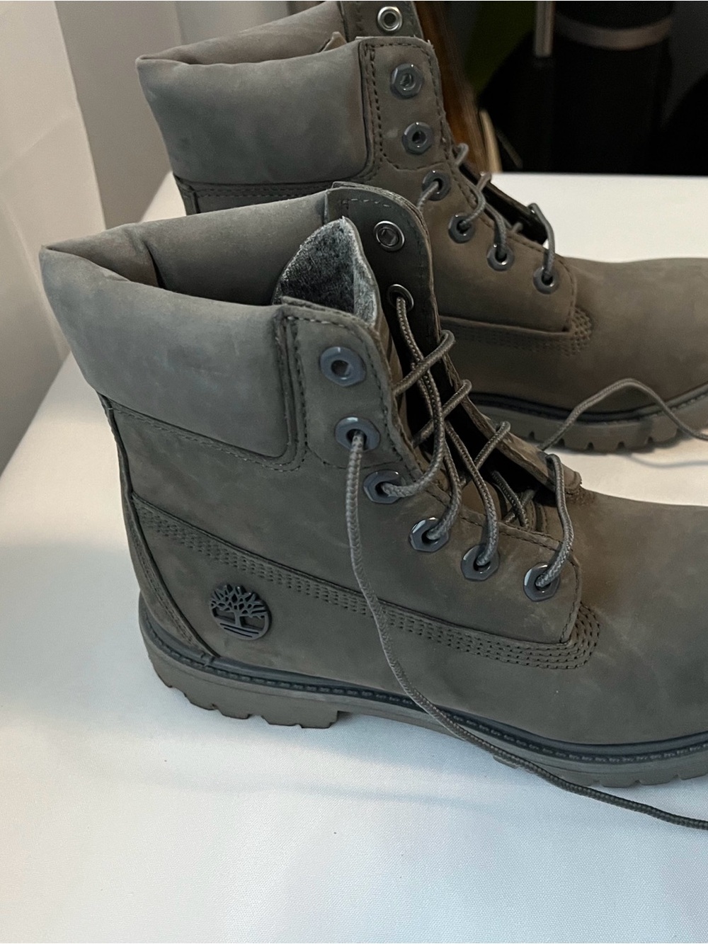 Women’s Grey Timberland Boots - Picture 4 of 13